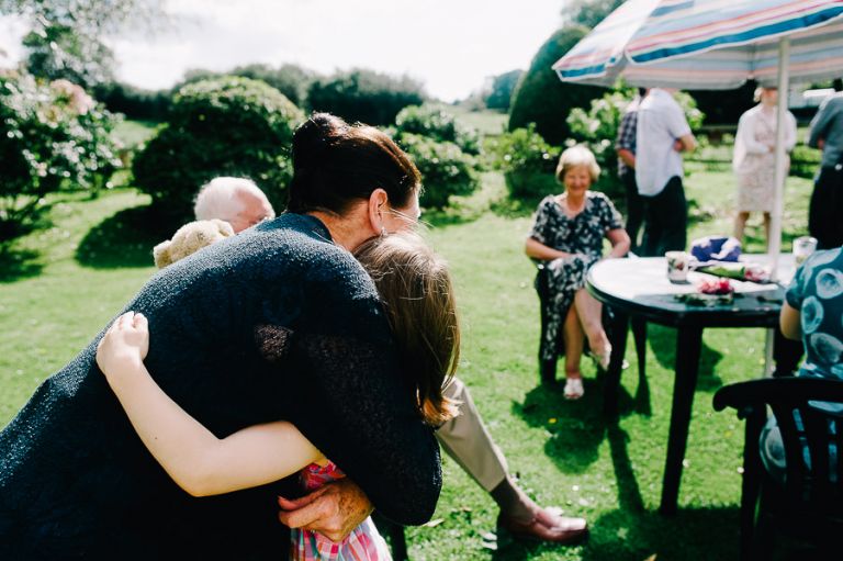 Lifestyle Photography Dorset family cuddles