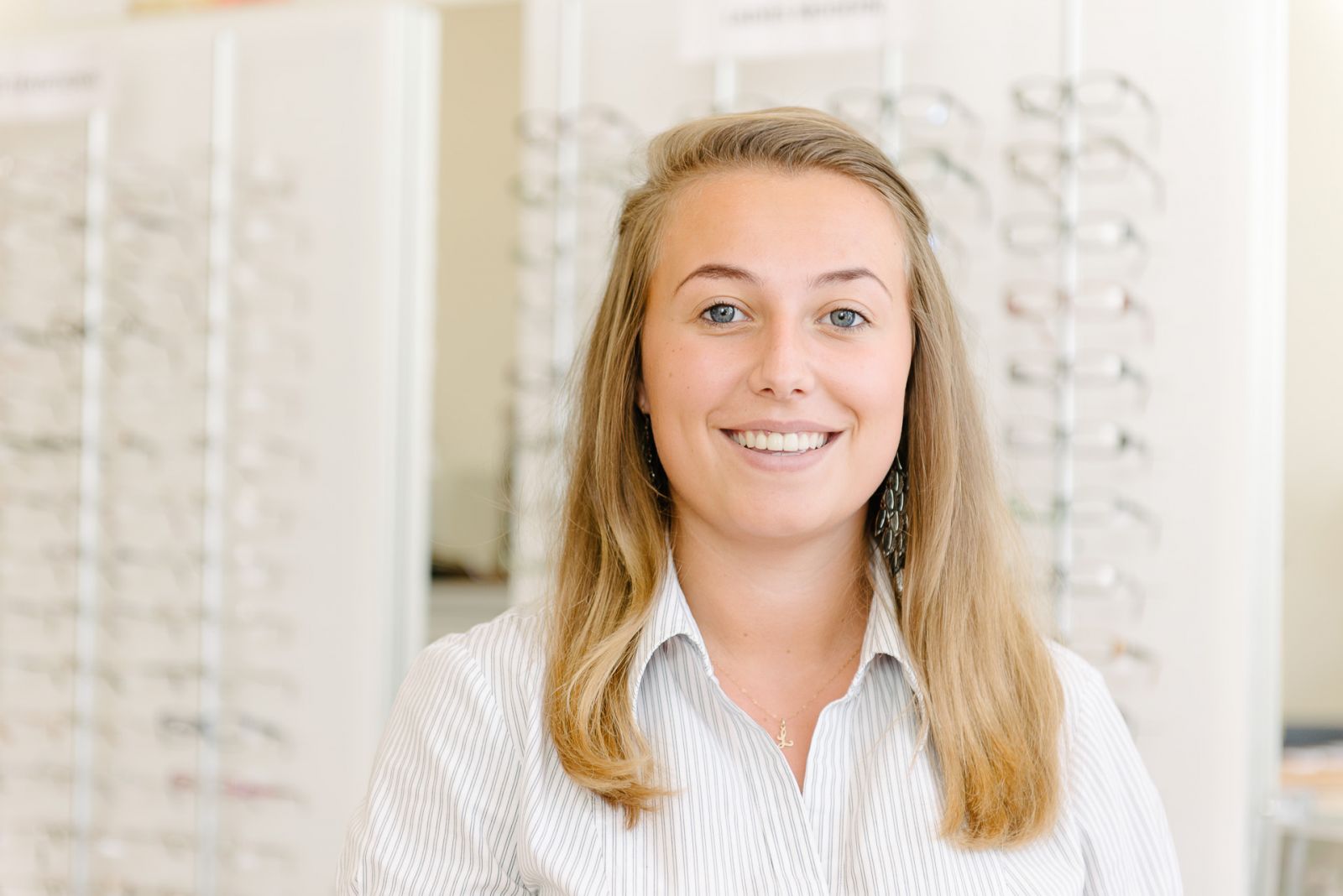 headshots dorset commercial photographer google business photography in an optician