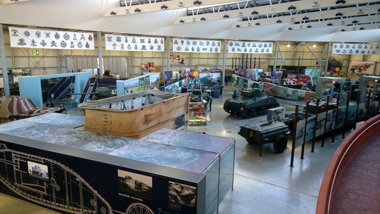 nokia lumia 1020 indoors at tank museum