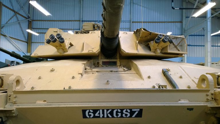 nokia lumia 1020 indoors at tank museum