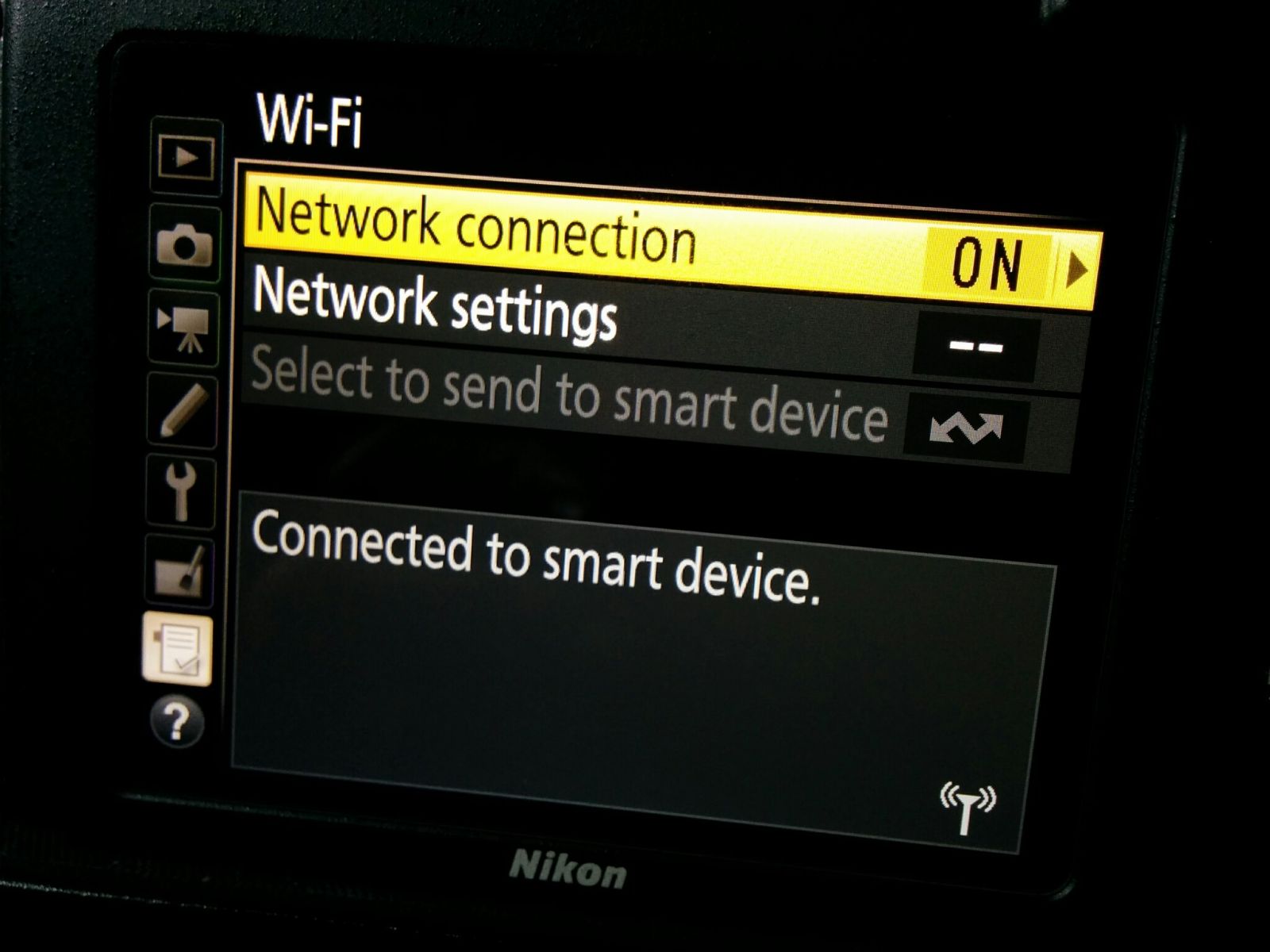 qdslrdashboard-nikon-remote-control-app-android-connected-to-smart-device